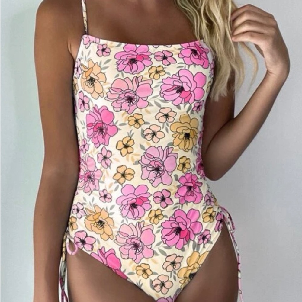 one piece bundle - Picture 5 of 6